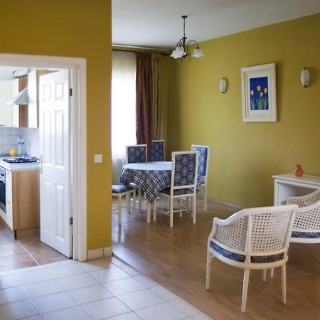 Country Club La Mesteceni Sebes  Ngoại thất bức ảnh